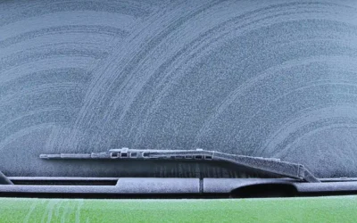 Lave-glace hiver ou toutes saisons : lequel choisir pour affronter le froid ?